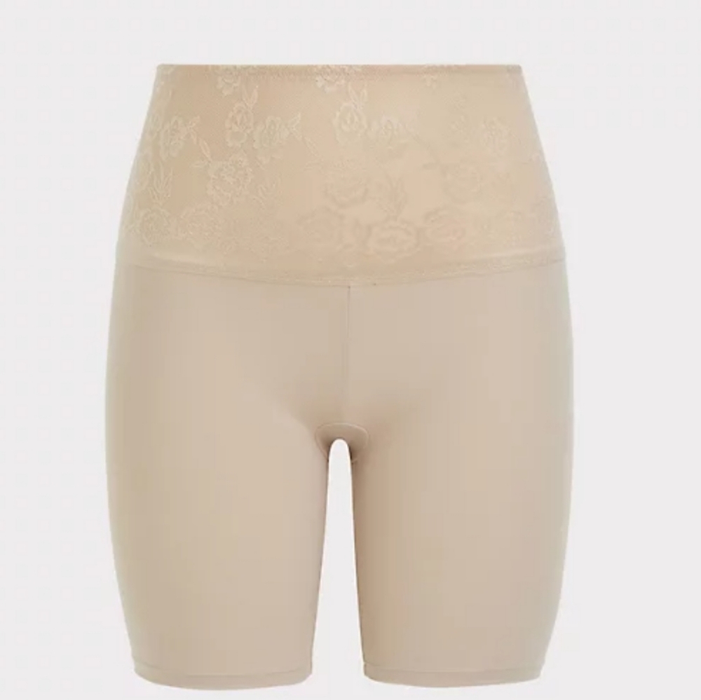 Nude  high waist smoothing panties Torrid 6x